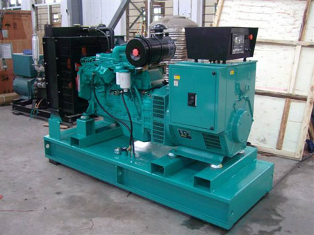 恩平200kw康明斯柴油发电机组图片 恩平200kw康明斯柴油发电机组图片